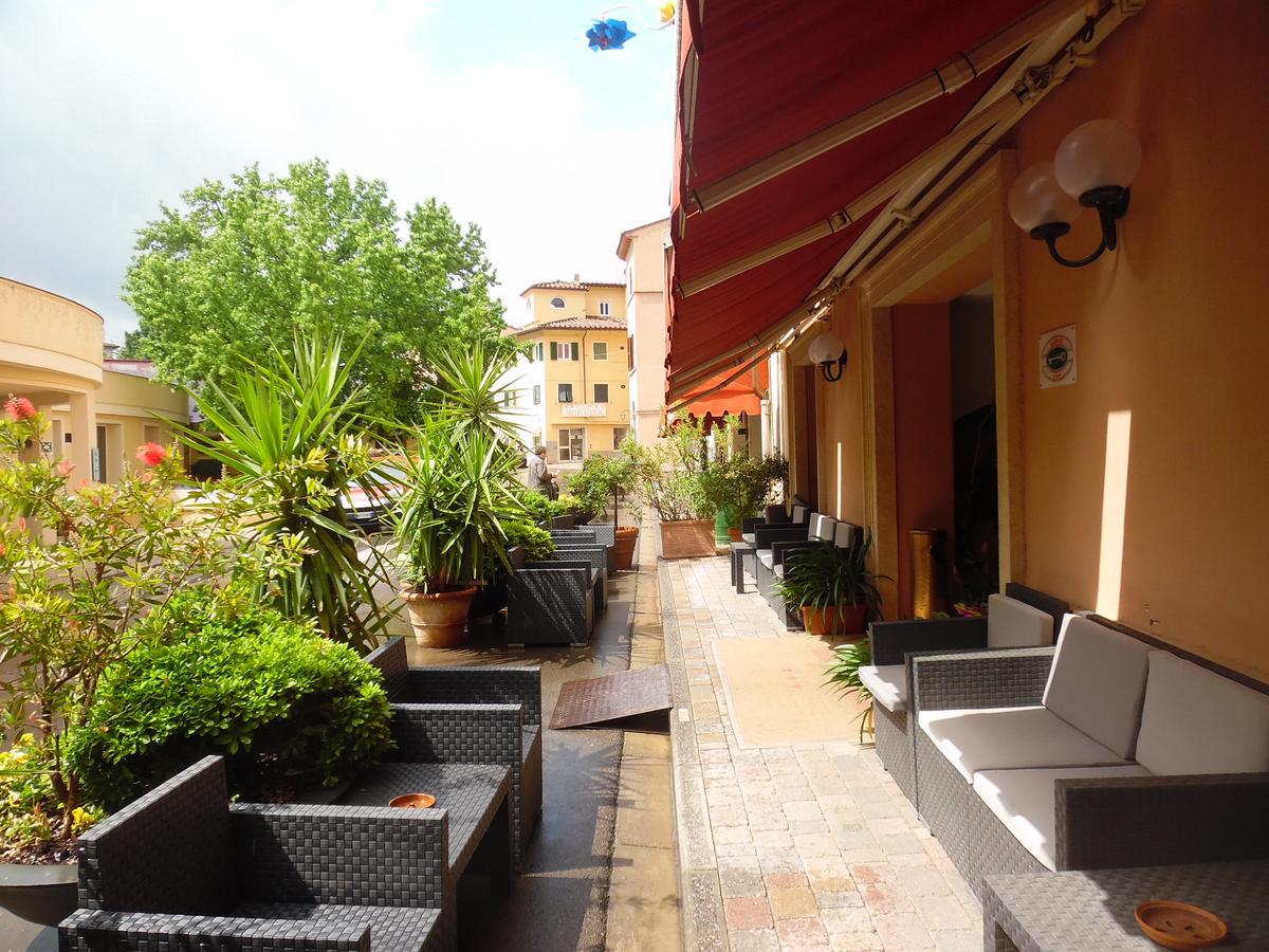 Albergo Livorno Кашана Терме Екстериор снимка